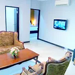 Riez Palace Hotel