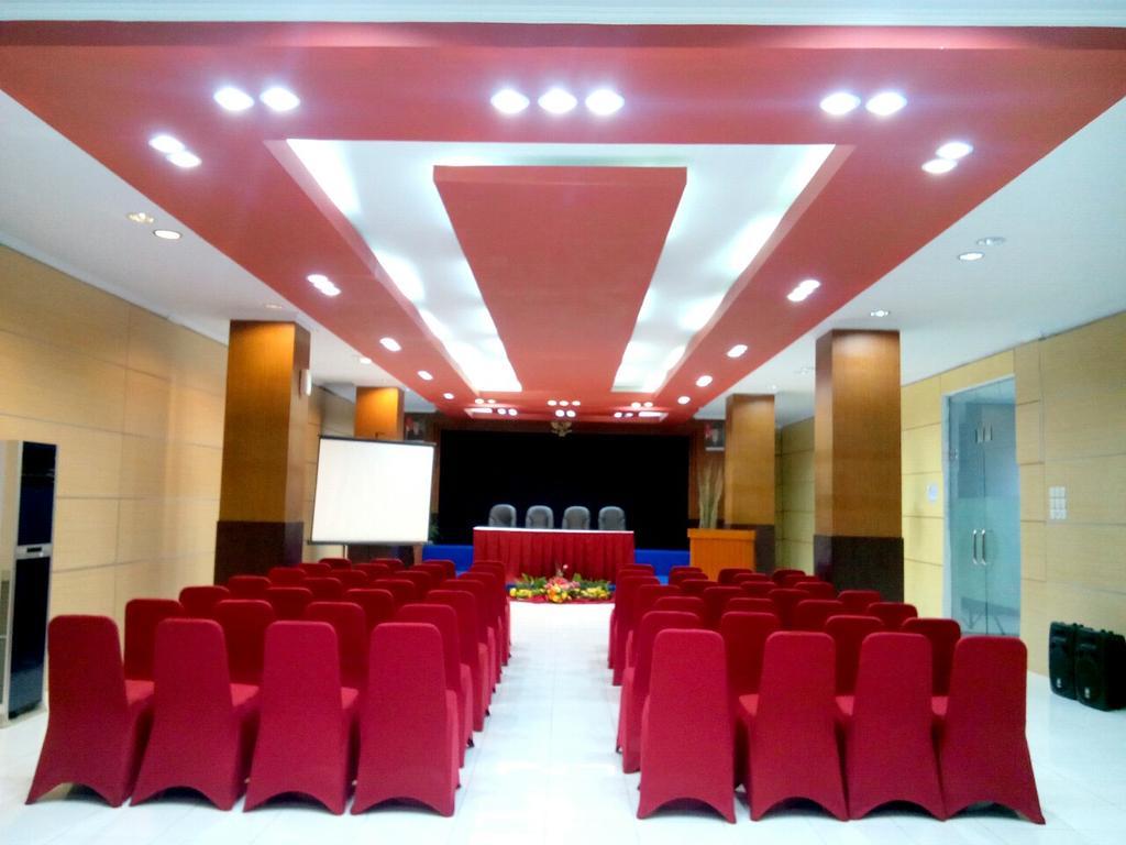 Hotel Riez Palace Tegal (Central Java)