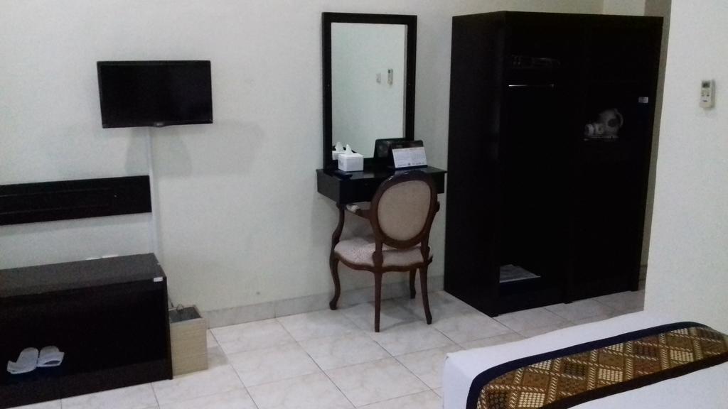 Riez Palace Hotel Tegal (Central Java)