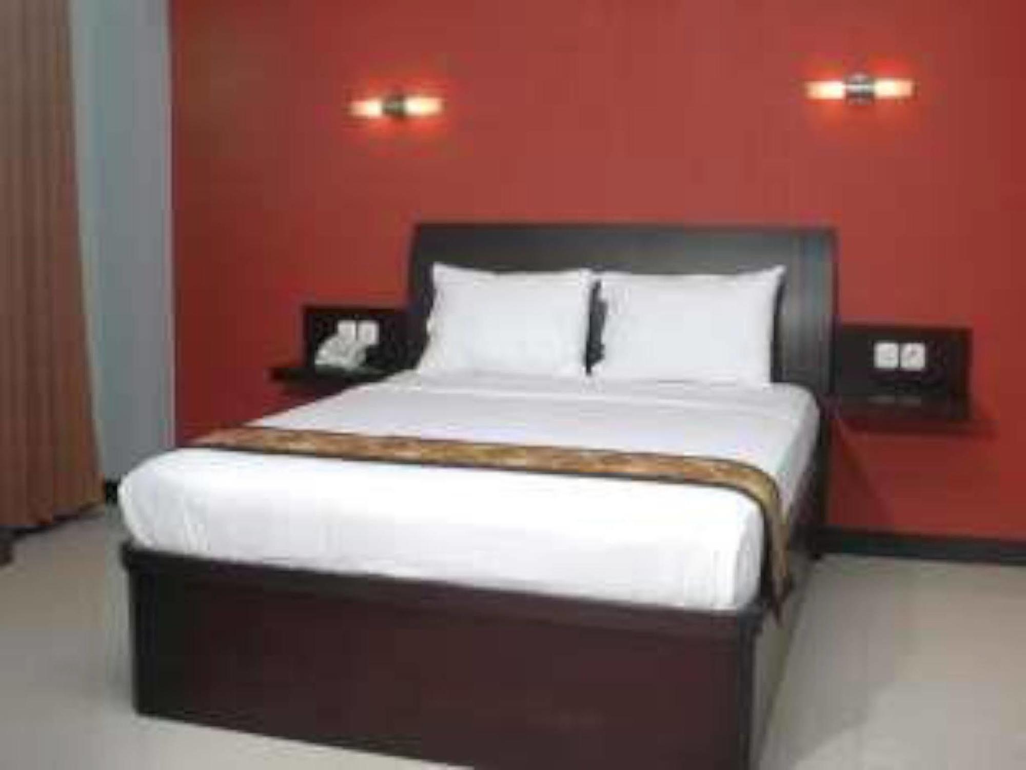 Riez Palace Hotel